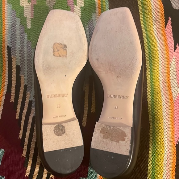 NIB , Auth Burberry Black & white Calf tuxedo GORGEOUS 🎉  Flats Loafer’s  ❤️ - Picture 12 of 14